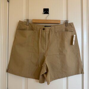 New York & Company Khaki Shorts with Drawstring, in Women’s Size 16